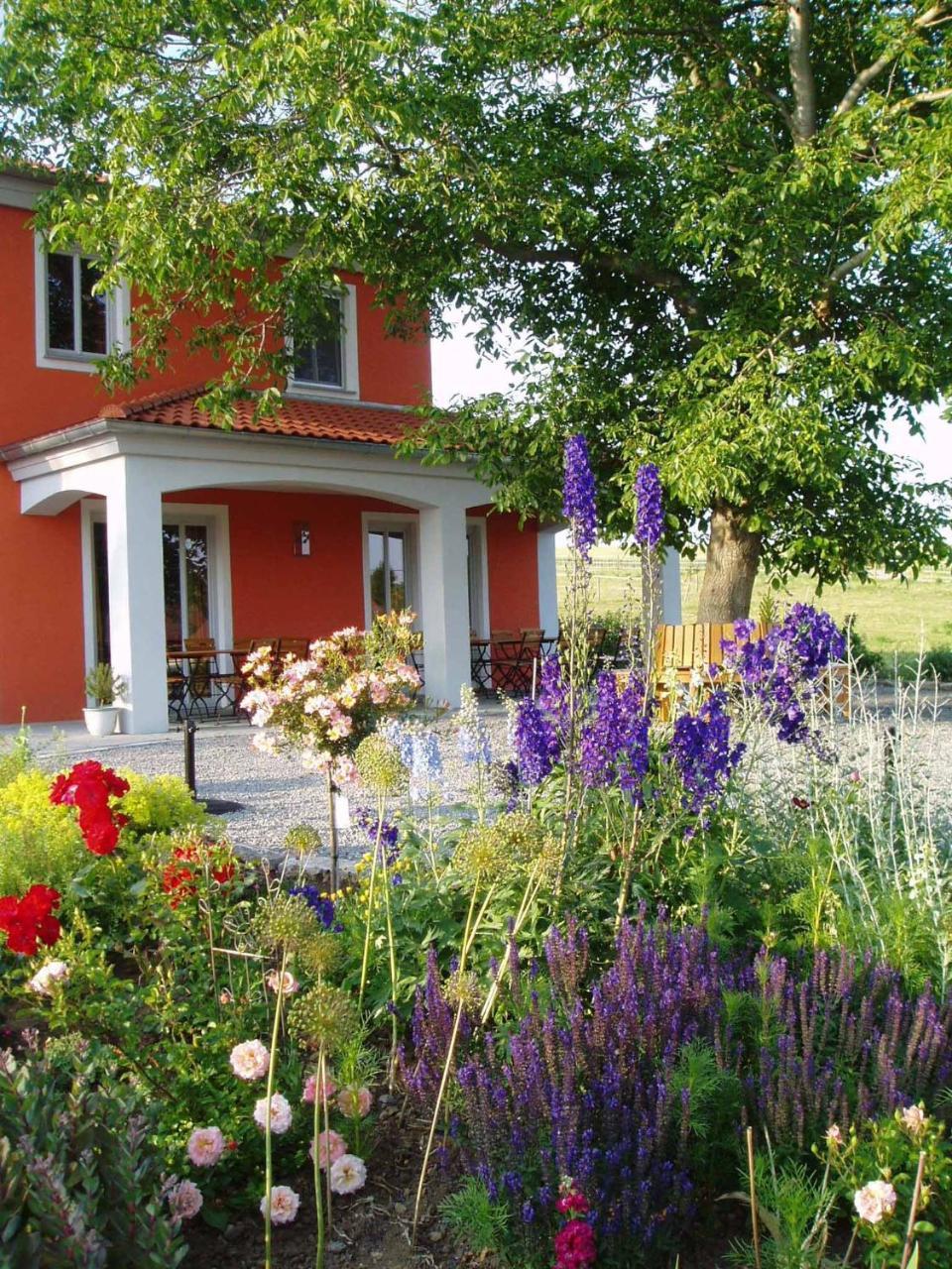 Hotel Weinhof Am Nussbaum Willanzheim Exterior foto